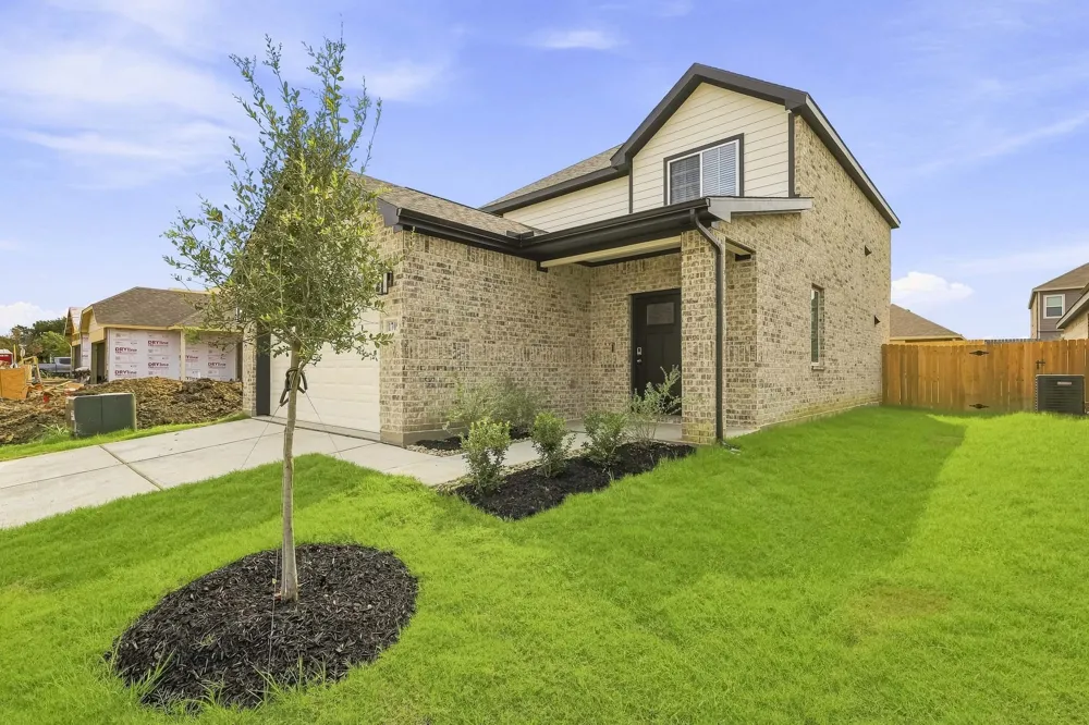 1709 Romans Road Ennis, TX 75119