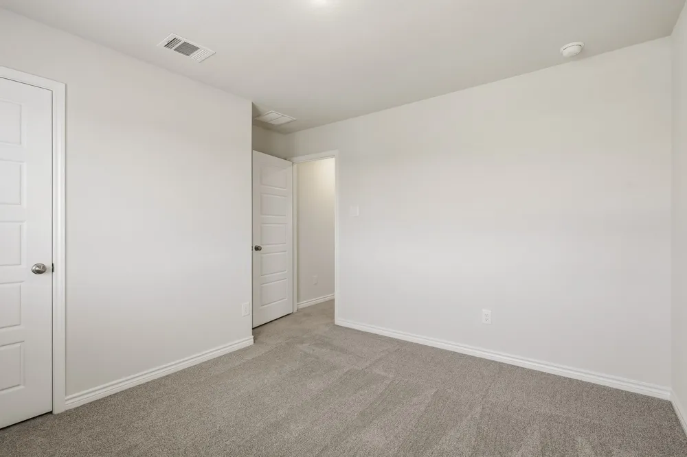 1709 Romans Road Ennis, TX 75119