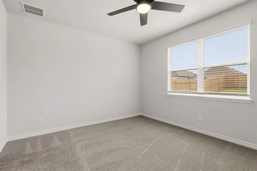 1709 Romans Road Ennis, TX 75119