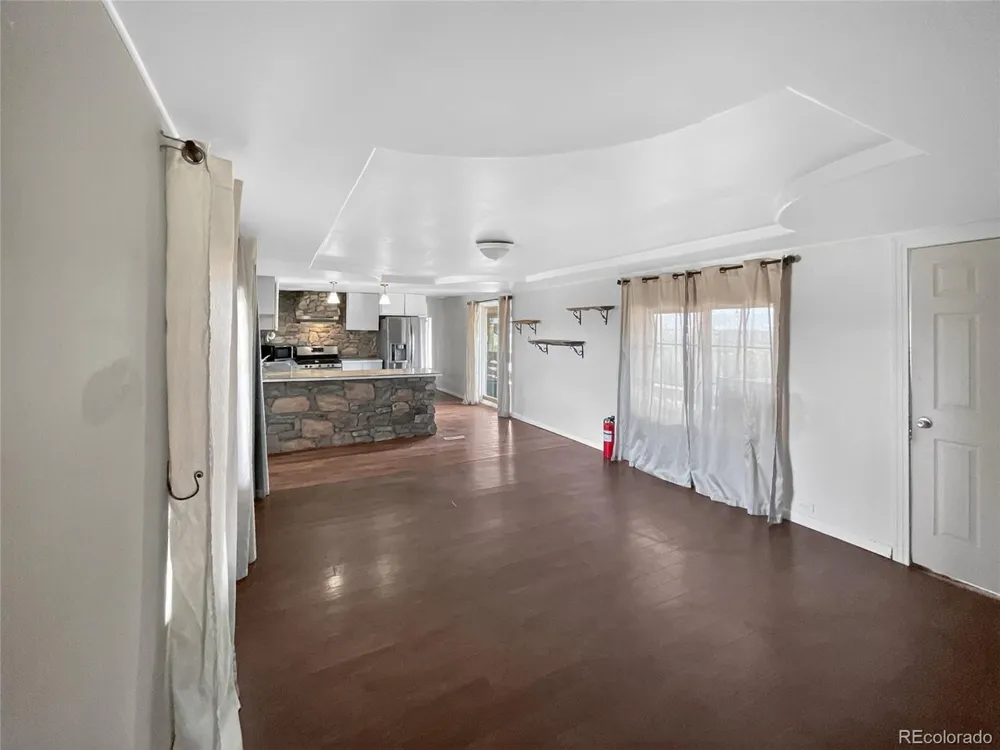 2041 Comanche Drive Walsenburg, CO 81089