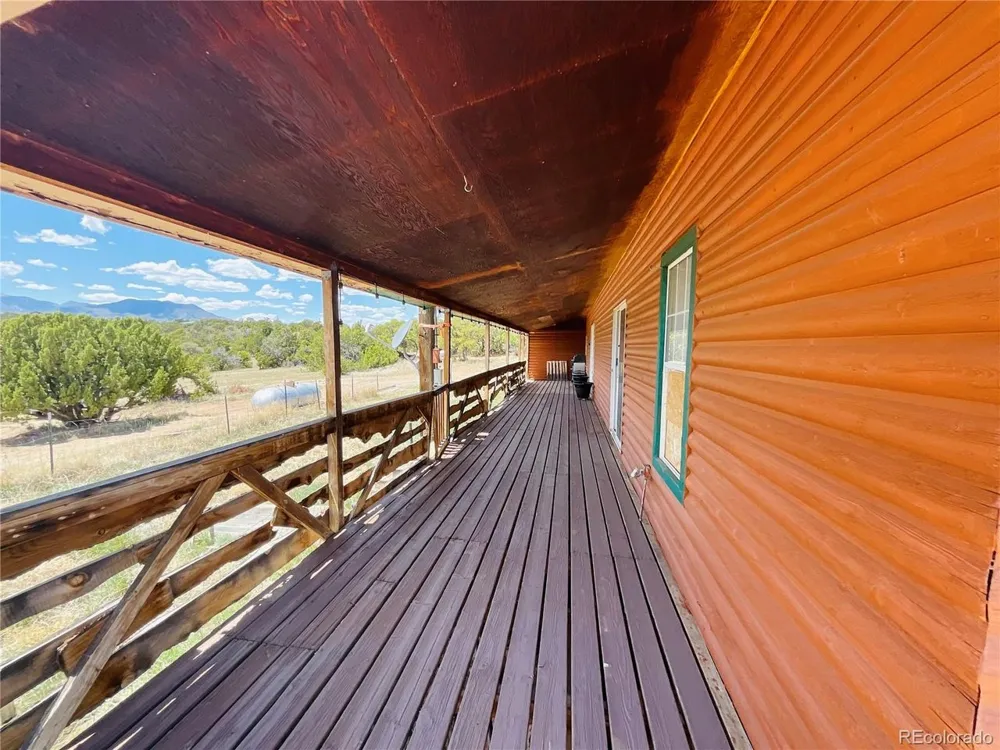2041 Comanche Drive Walsenburg, CO 81089