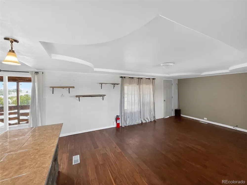 2041 Comanche Drive Walsenburg, CO 81089