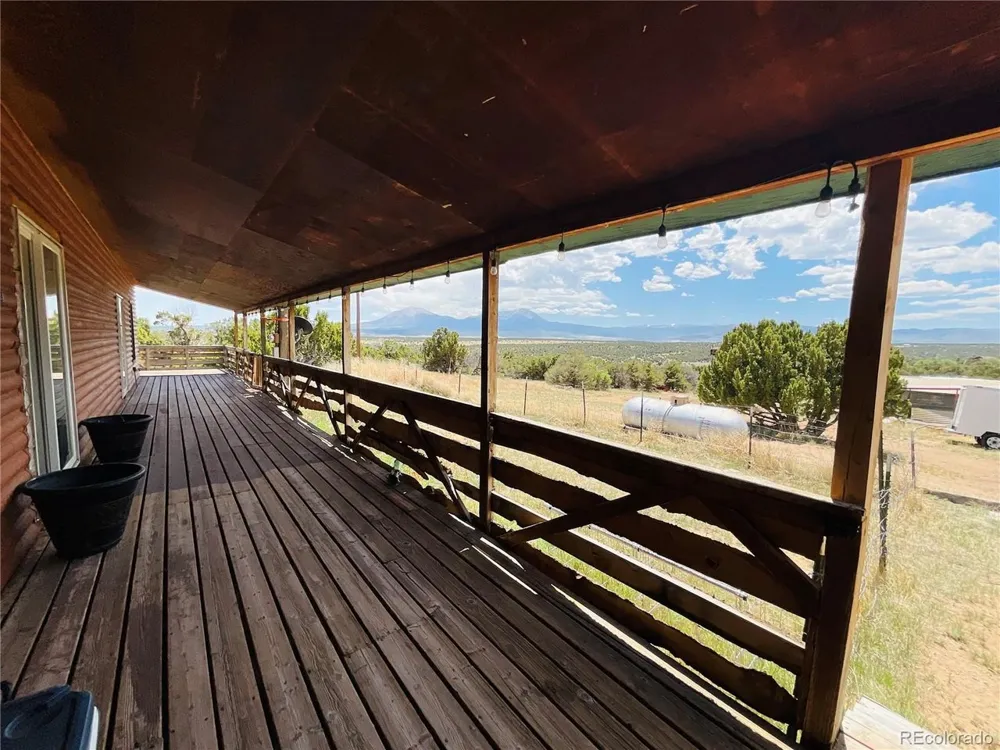 2041 Comanche Drive Walsenburg, CO 81089