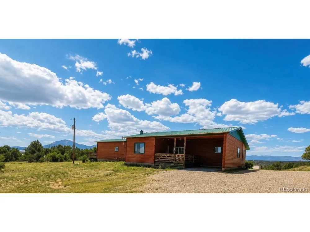 2041 Comanche Drive Walsenburg, CO 81089