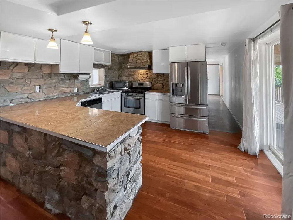 2041 Comanche Drive Walsenburg, CO 81089
