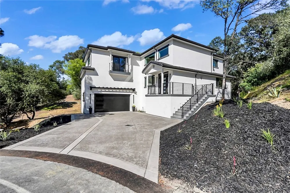 805 Lode Court Valley Springs, CA 95252