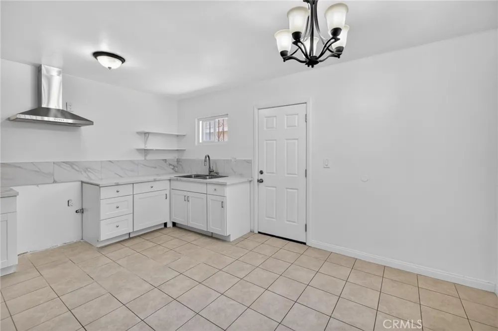 3128 W 147th Gardena, CA 90249