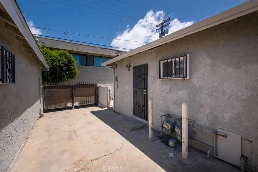 3128 W 147th Gardena, CA 90249