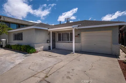 3128 W 147th
