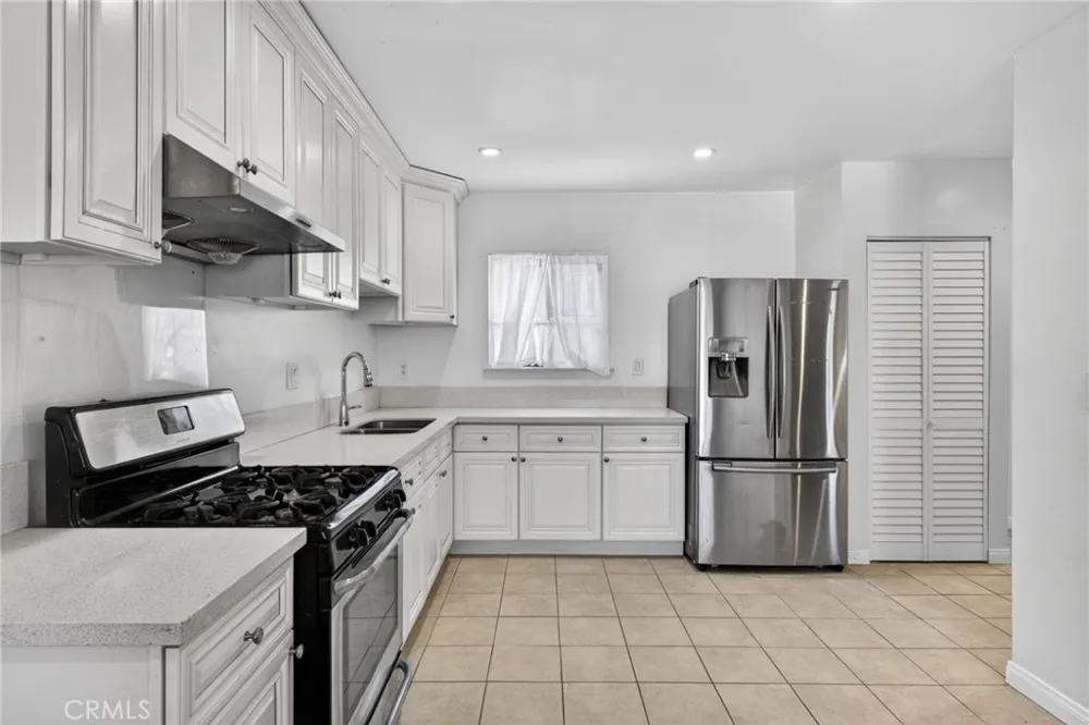 3128 W 147th Gardena, CA 90249