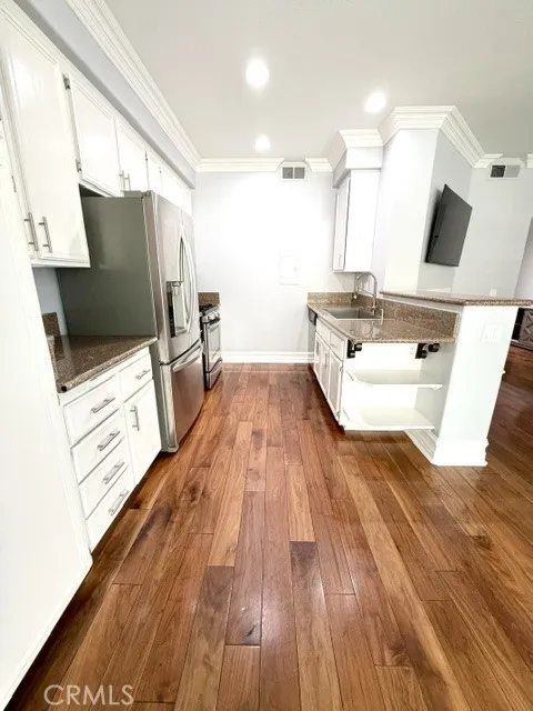27 Chaumont Circle Lake Forest, CA 92610