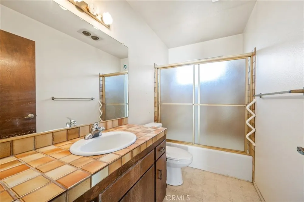 715 Vickie Avenue Santa Maria, CA 93454