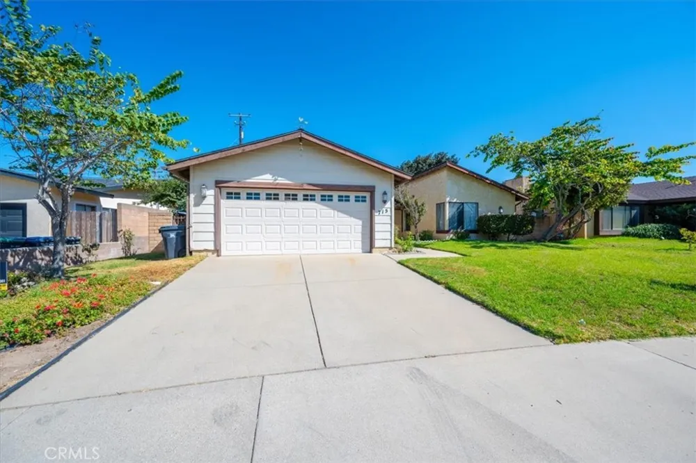 715 Vickie Avenue Santa Maria, CA 93454