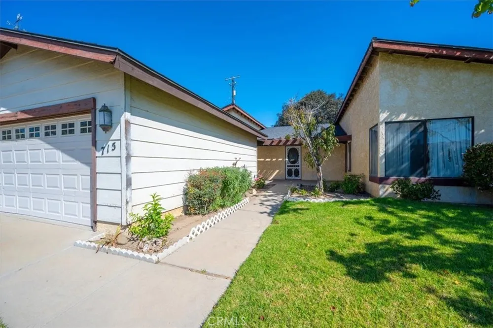 715 Vickie Avenue Santa Maria, CA 93454