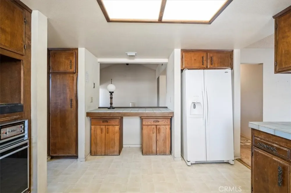 715 Vickie Avenue Santa Maria, CA 93454