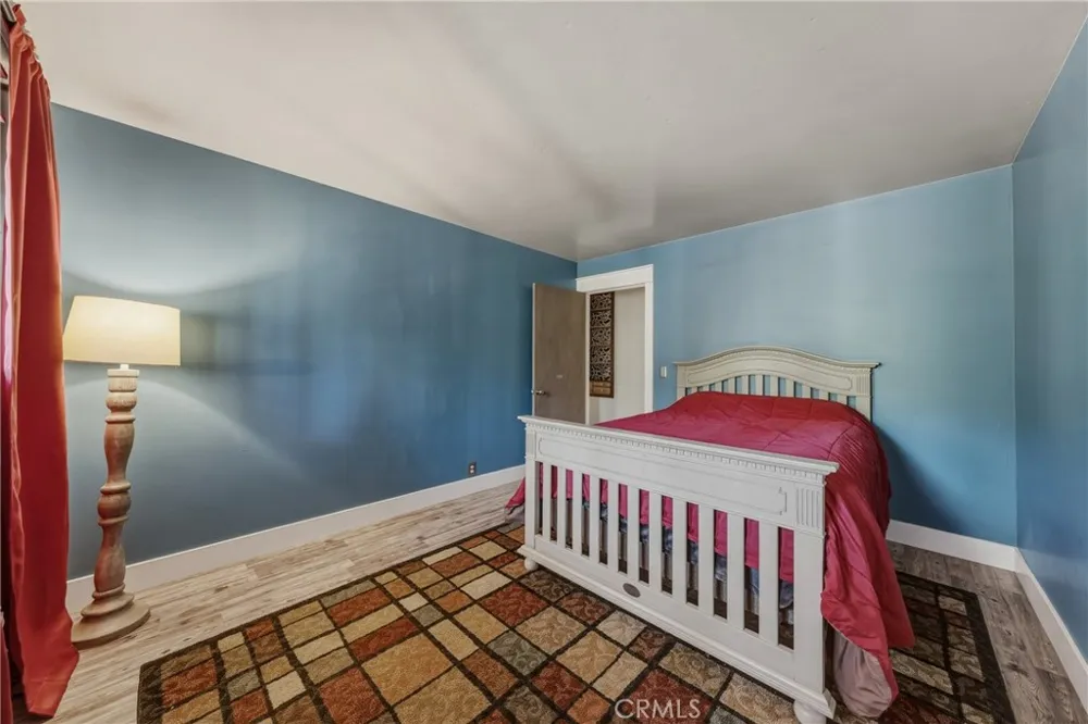 6135 15 N 12 Rd Lucerne, CA 95458