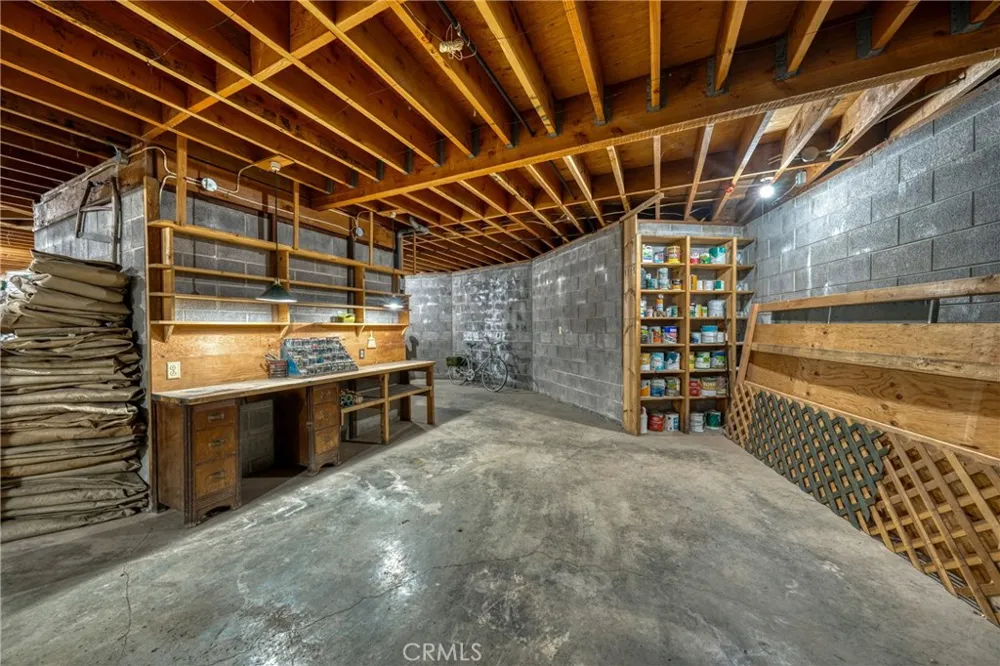 6135 15 N 12 Rd Lucerne, CA 95458