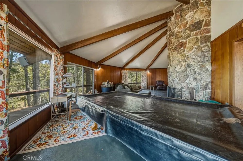 6135 15 N 12 Rd Lucerne, CA 95458