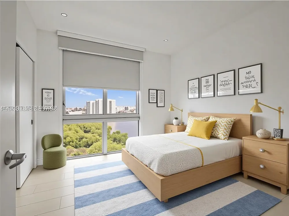 16385 Biscayne Blvd #1615 North Miami Beach, FL 33160