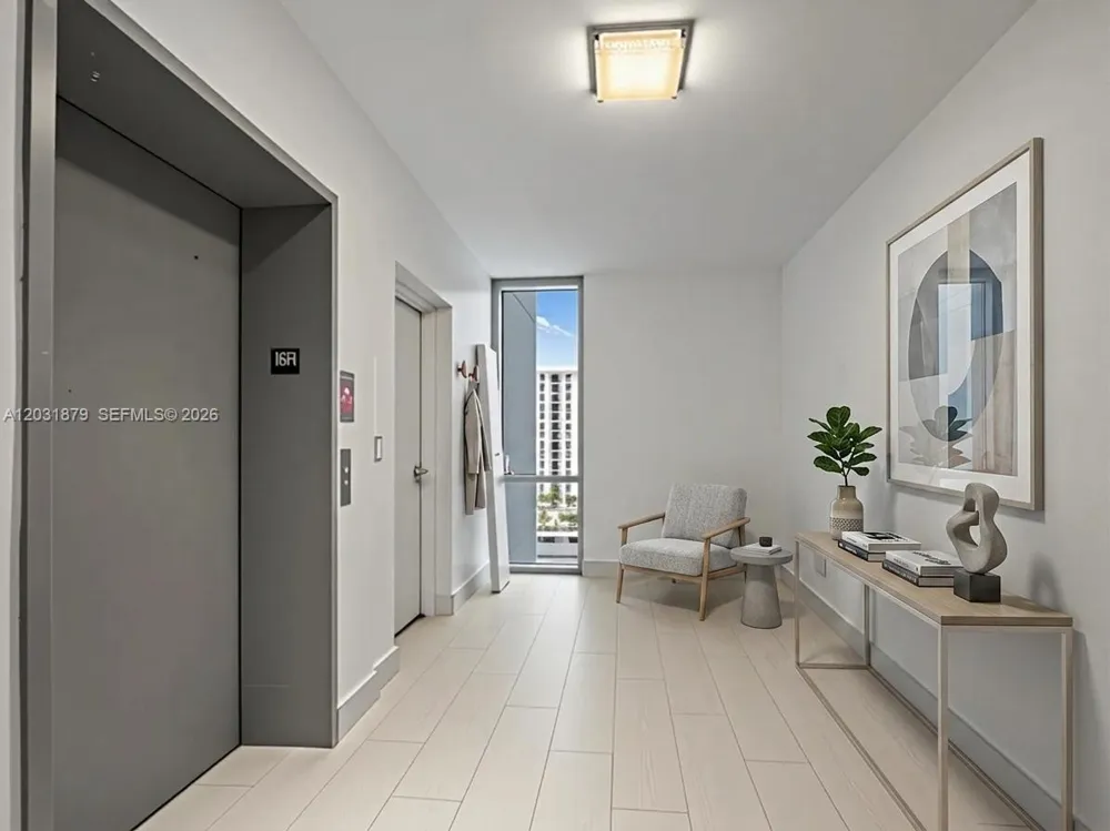 16385 Biscayne Blvd #1615 North Miami Beach, FL 33160