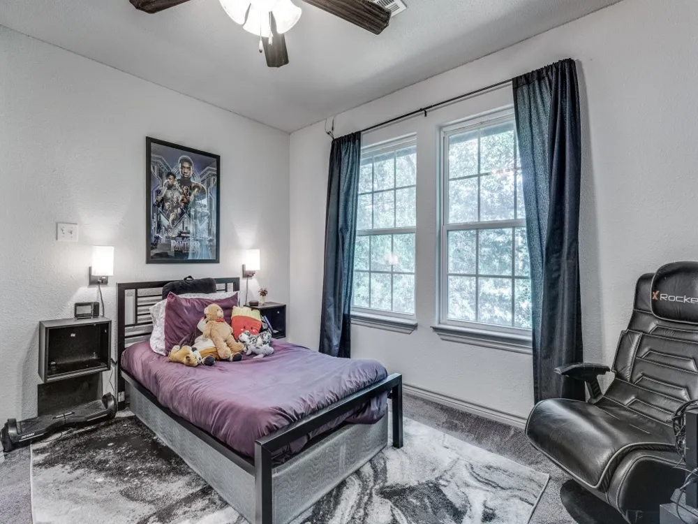 203 Pueblo Drive Lake Kiowa, TX 76240