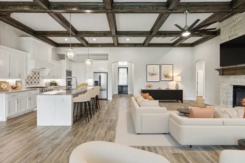 1009 Tobey Court