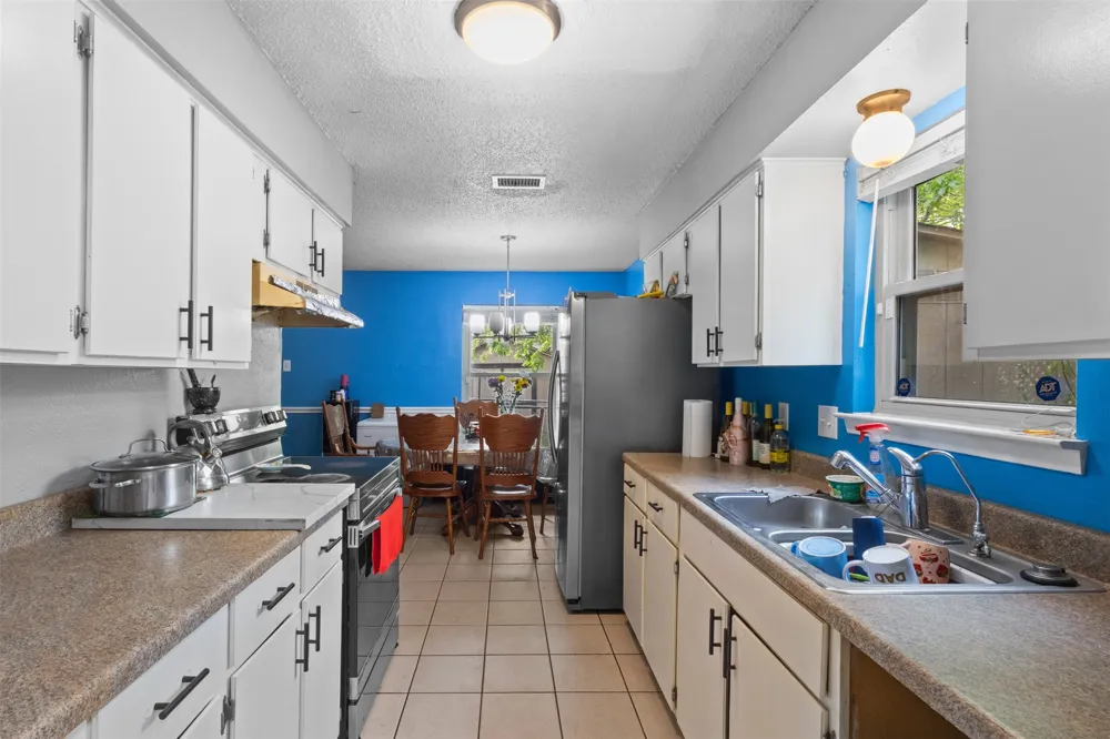 13212 Kings Mountain Drive Balch Springs, TX 75180