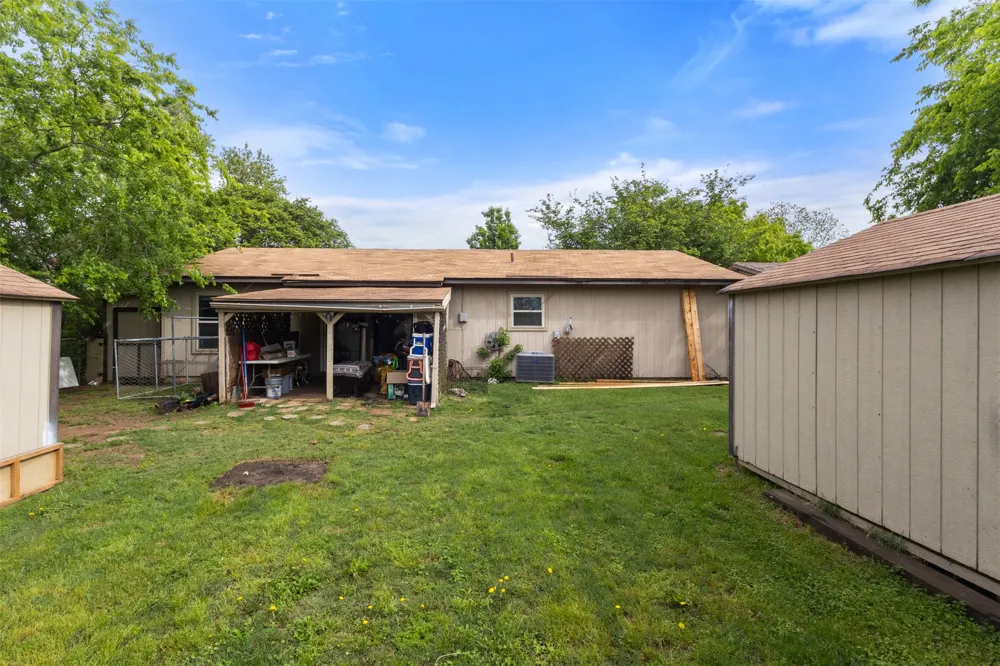 13212 Kings Mountain Drive Balch Springs, TX 75180