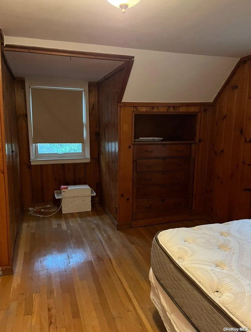 83 Stephan Marc Lane New Hyde Park, NY 11040