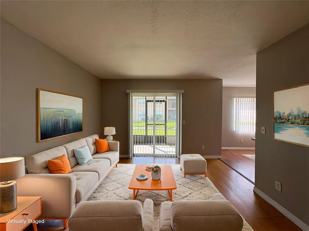 9933 SWEEPSTAKES LANE #6 Orlando, FL 32837