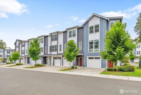 13717 Admiralty Way #H5