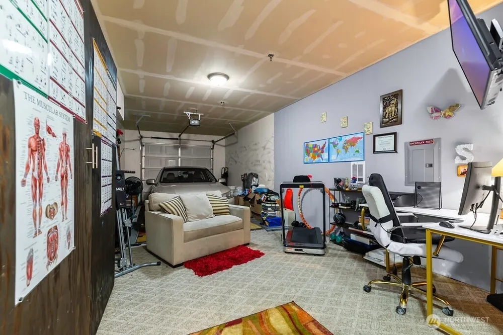 8943 Gravelly Lake Drive SW #2 Lakewood, WA 98499