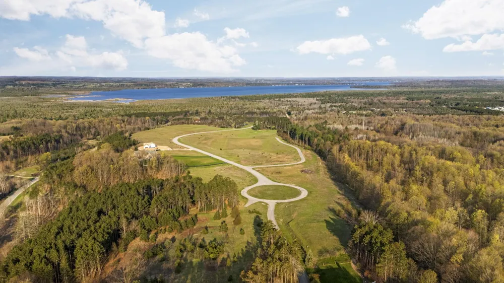 4787 Wonderview Lane NW Clearwater Township, MI 49676