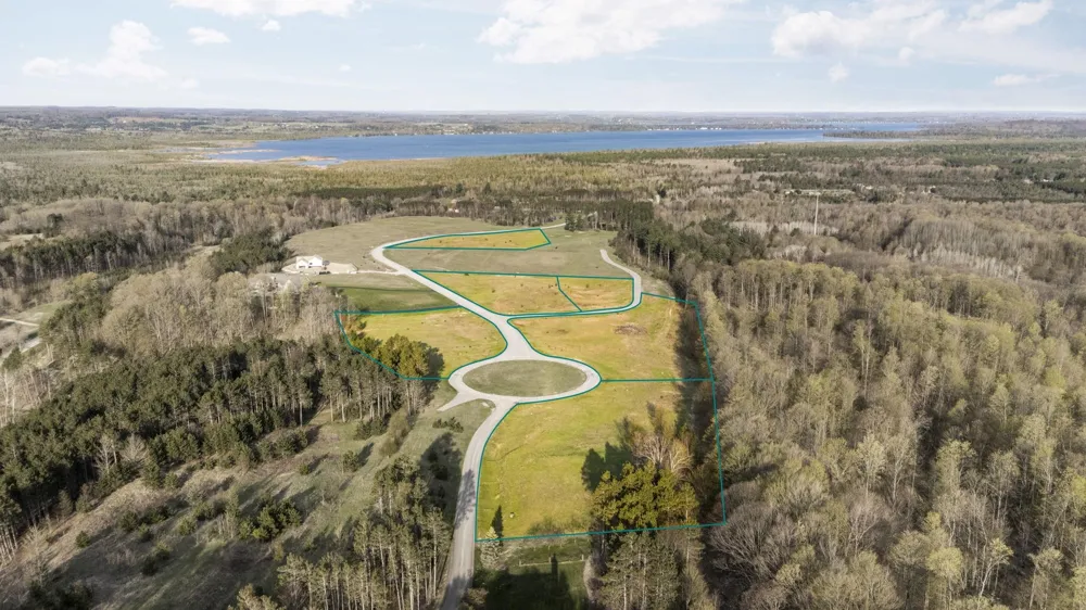 4774 Panorama Drive Nw Clearwater Township, MI 49676