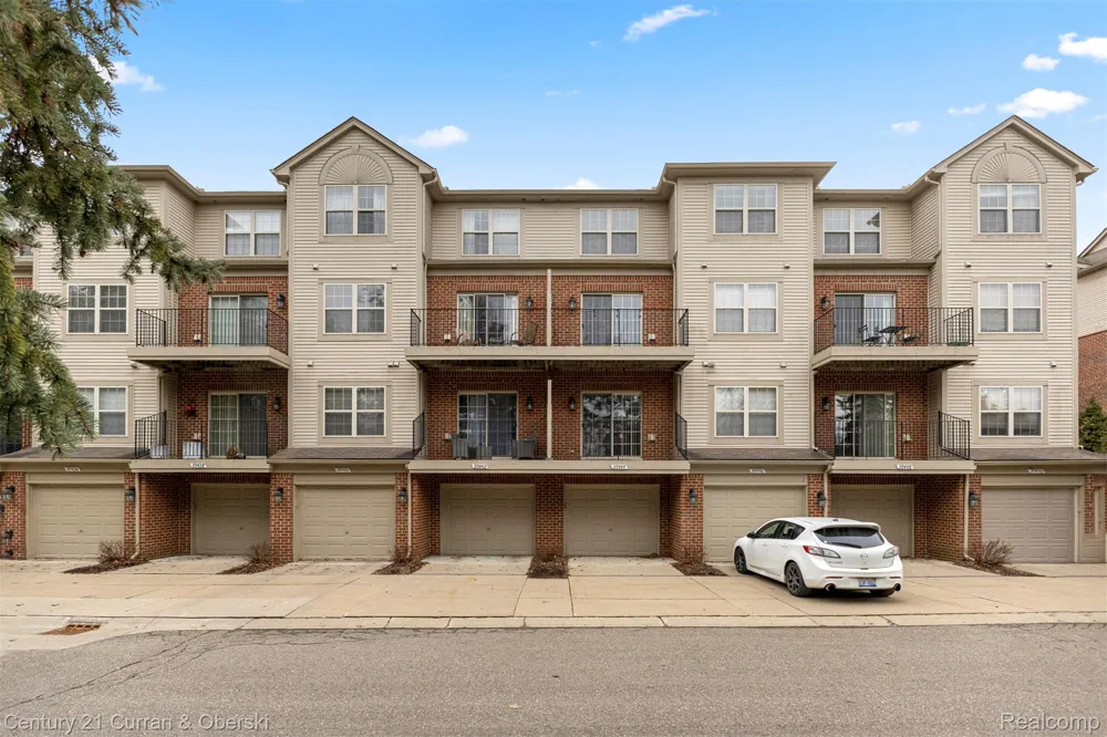 39444 Springwater Drive Northville Township, MI 48168