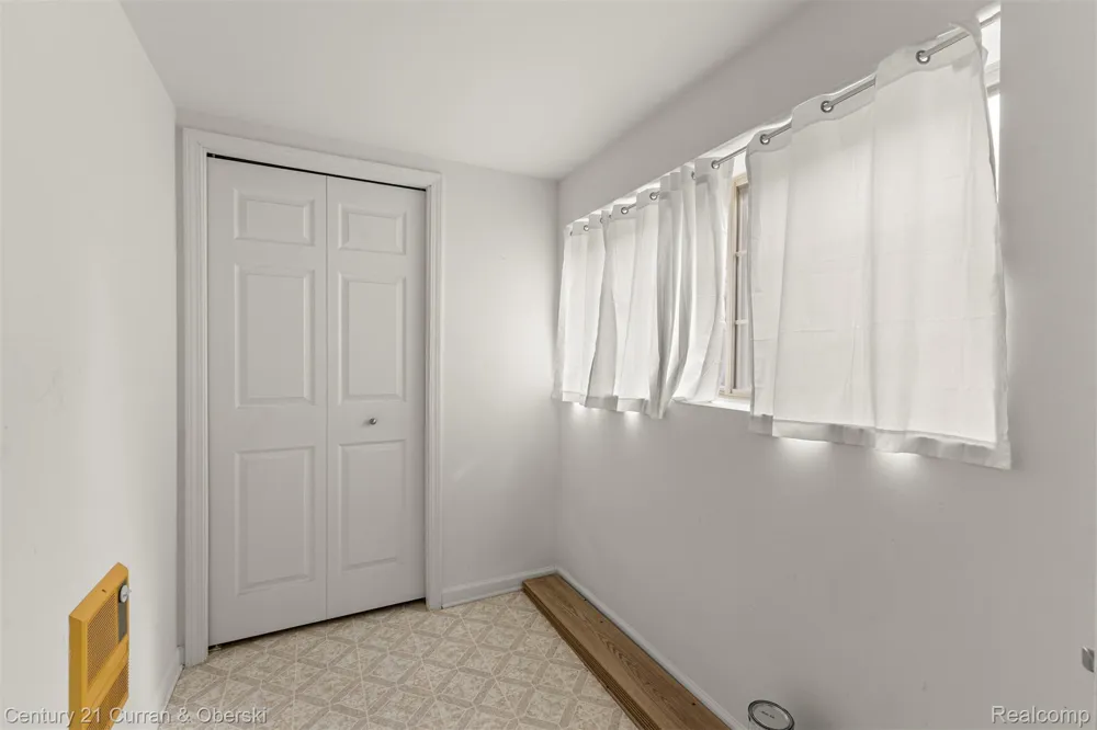 39444 Springwater Drive Northville Township, MI 48168