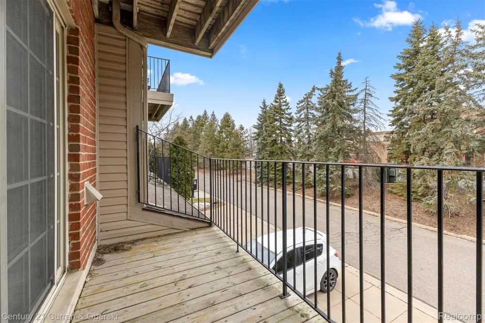 39444 Springwater Drive Northville Township, MI 48168