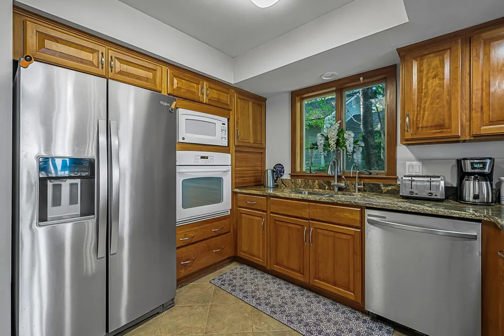 2014 Birchview Drive Torch Lake Township, MI 49648