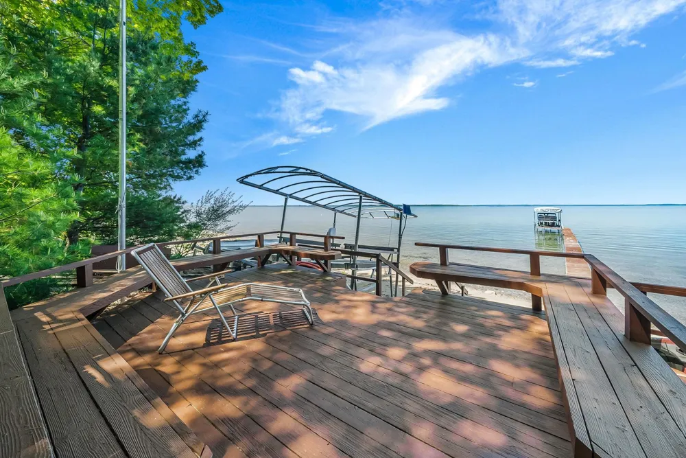 2014 Birchview Drive Torch Lake Township, MI 49648