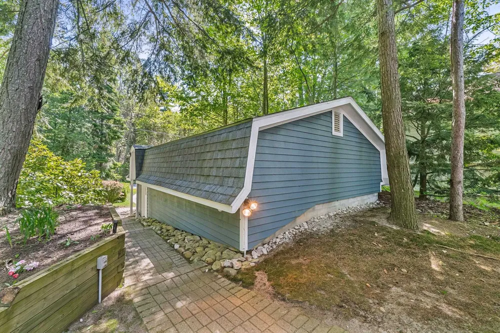 2014 Birchview Drive Torch Lake Township, MI 49648