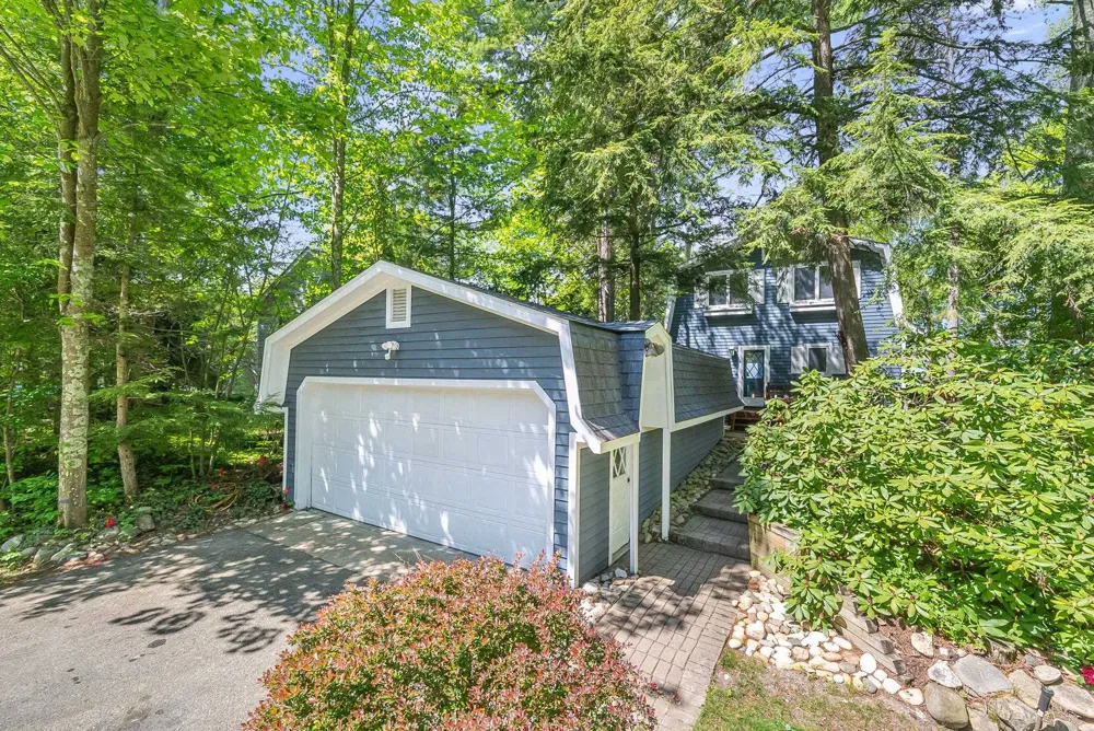 2014 Birchview Drive Torch Lake Township, MI 49648
