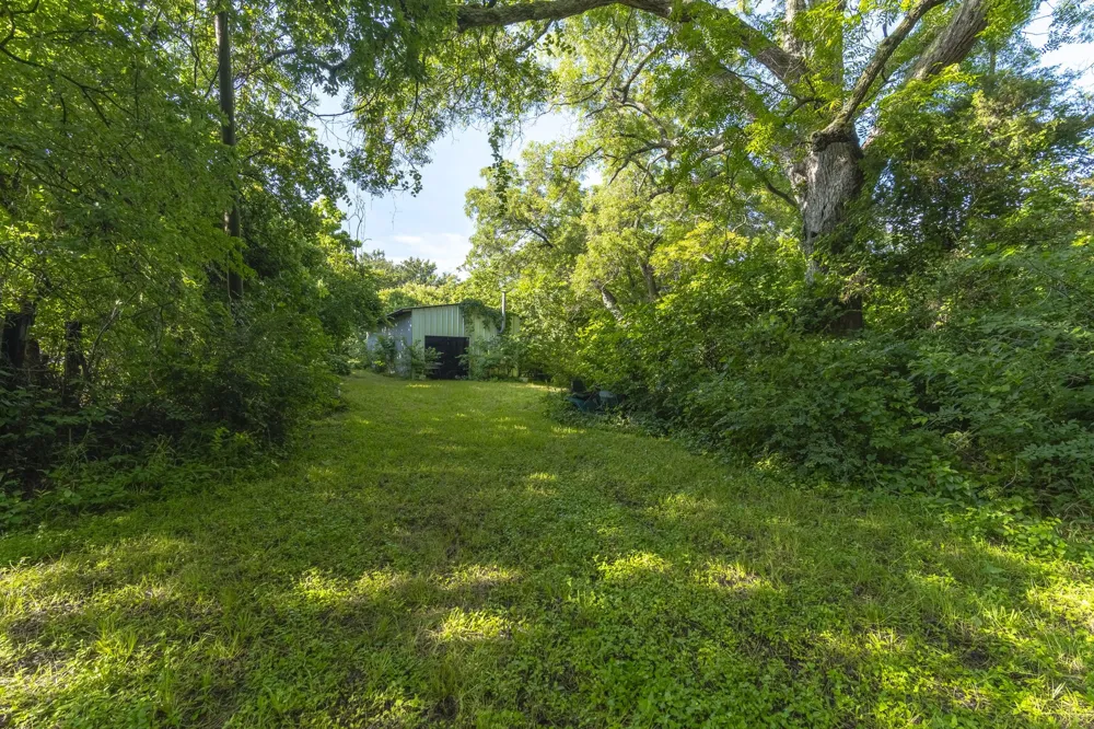 404 W Oak Street Mansfield, TX 76063