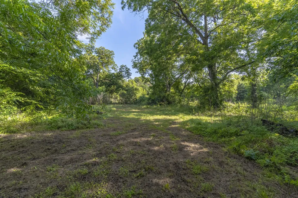 404 W Oak Street Mansfield, TX 76063