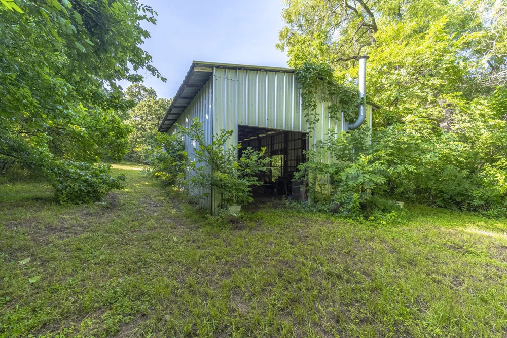 400 W Oak Street Mansfield, TX 76063