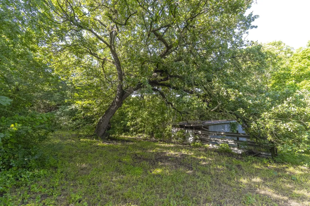 400 W Oak Street Mansfield, TX 76063