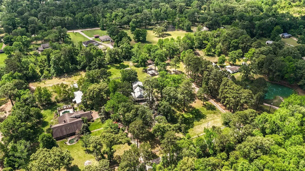 14016 Calhoun Conroe, TX 77302