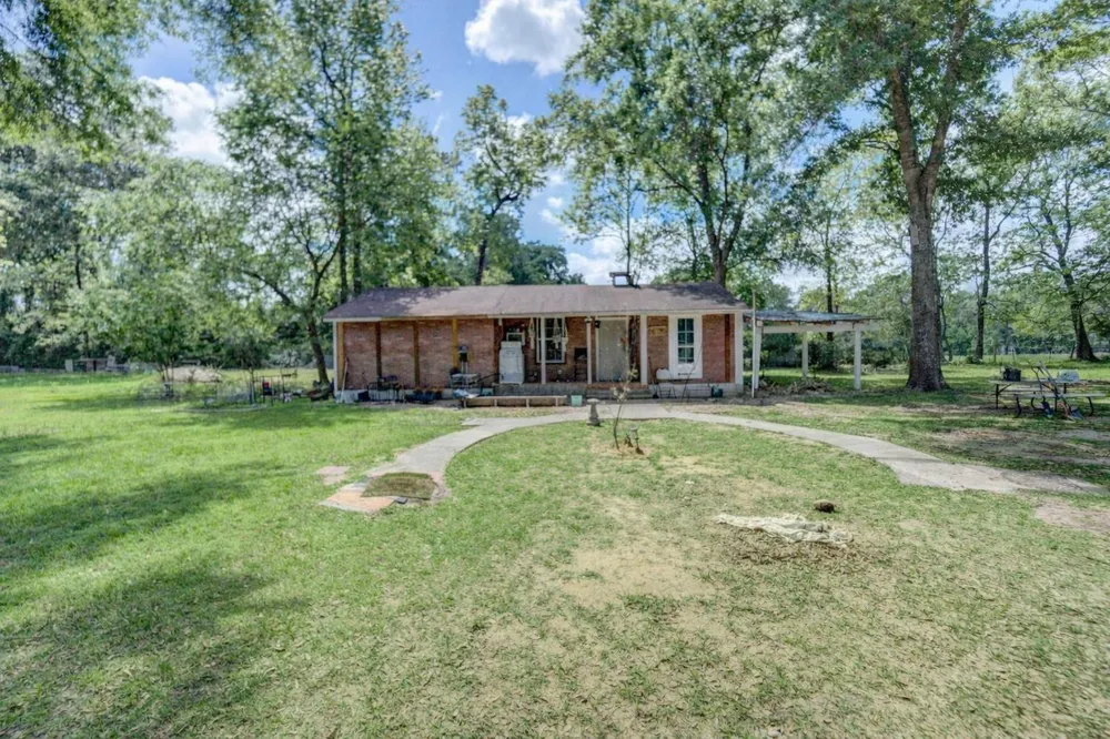 14016 Calhoun Conroe, TX 77302