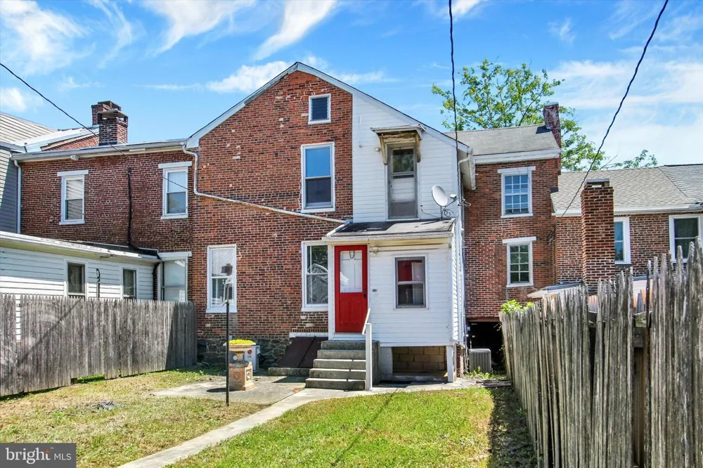 317 BALTIMORE STREET Gettysburg, PA 17325