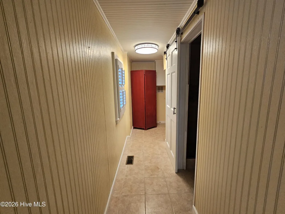 207 Stewart Avenue Clinton, NC 28328