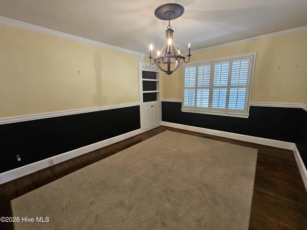207 Stewart Avenue Clinton, NC 28328